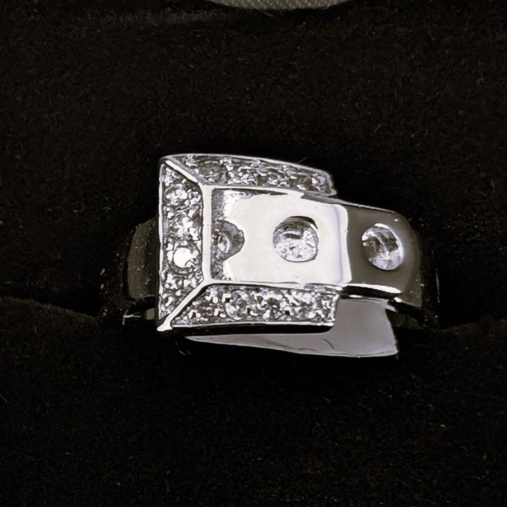 Lady's Belt Buckle Fashion Ring .925 Sterling Silver - Picture 2 of 3